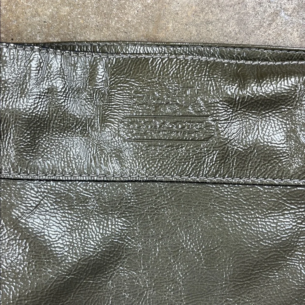 Vintage Coach Zoe Metallic Green Shoulder Bag - Picture 2 of 15